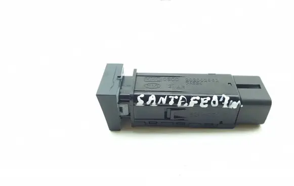 Hyundai Santa Fe Fog light switch 621W05010 202002962