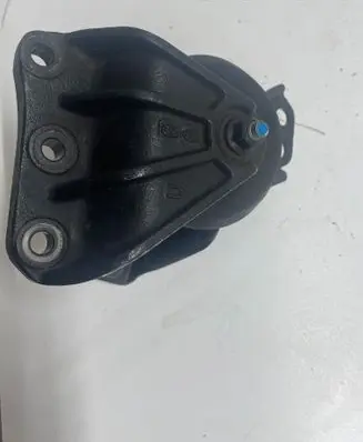 Hyundai Tucson TL Engine mount bracket 21810D3200 2003100494
