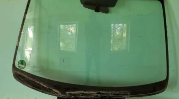 Mazda 6 Front windscreen/windshield window 