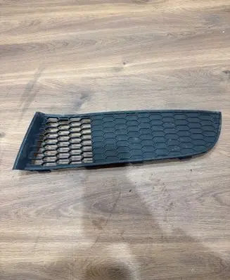 BMW 7 F01 F02 F03 F04 Front bumper lower grill 51117903675 72758411