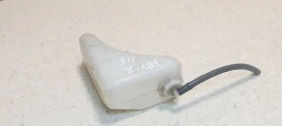 Honda HR-V Coolant expansion tank/reservoir 19101 E0T6L
