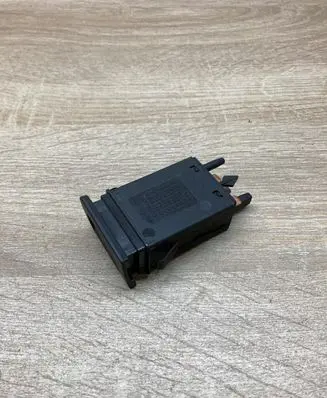 Volkswagen Golf IV Windscreen/window heater switch 1J0953235A 1J0953235B