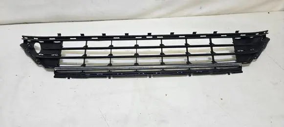 Volkswagen Golf VII Front bumper lower grill 5G0853677L
