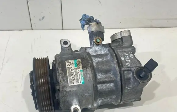 Volkswagen Golf VI Air conditioning (A/C) compressor (pump) 5N0820803H 015899052B4