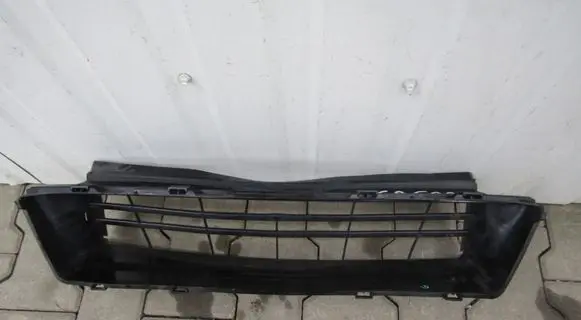 Ford Escort Radiator trim EM2B-8312-AC