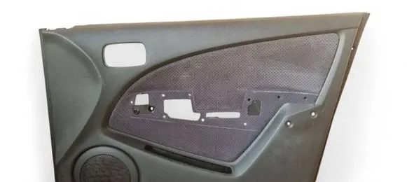 Mitsubishi Outlander Front door card panel trim MR4560502