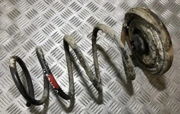 Nissan Primera Front coil spring