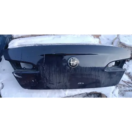 Alfa Romeo 159 Tailgate/trunk/boot lid 2126