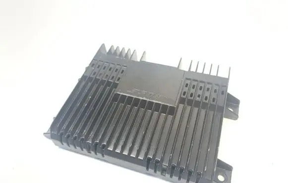Audi A3 S3 8L Sound amplifier 8L0035223 AMP2440A3 256014
