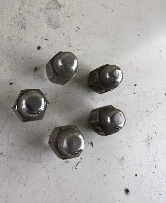 Hyundai Santa Fe Nuts/bolts 