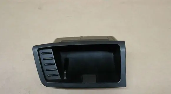 Ashtray (front)