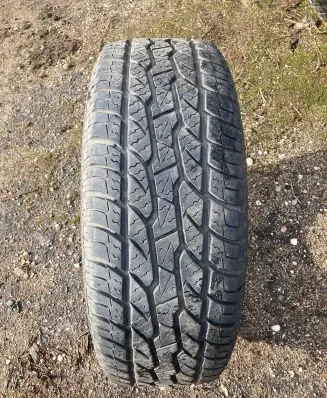 Nissan Pathfinder R51 R17 summer tire 