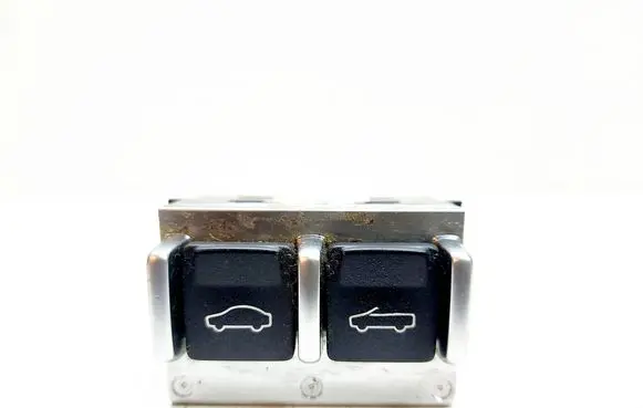Volvo C70 Sunroof switch 30739682
