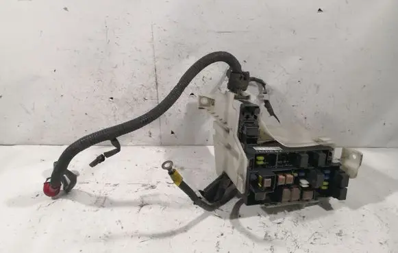 Subaru Impreza II Fuse box set 82241FE000 82241FE000Y 703097
