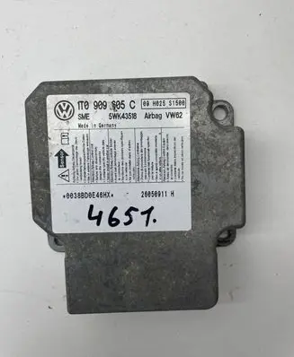 Volkswagen Touran I Airbag control unit/module 1T0909605C
