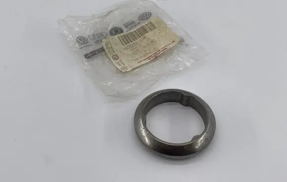 Volkswagen Caddy Muffler pipe connector clamp 855253137A