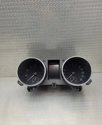 Skoda Yeti (5L) Speedometer (instrument cluster) 5L0920840J