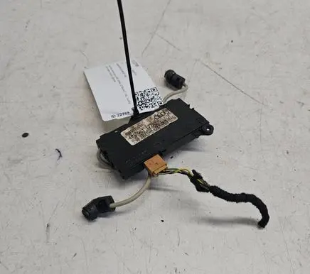 Audi A6 S6 C5 4B Alarm movement detector/sensor 4B0951177A