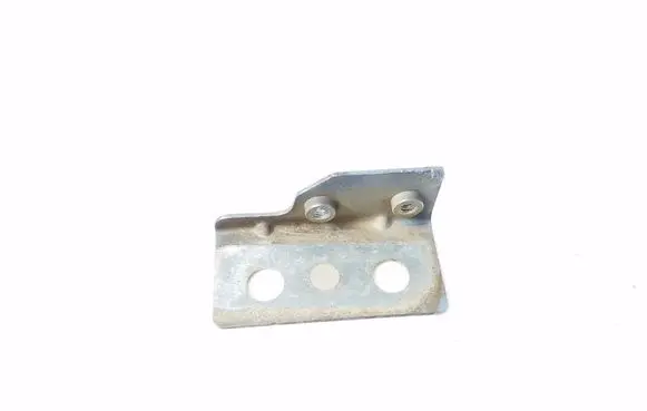 Mercedes-Benz SLK R171 Fender mounting bracket