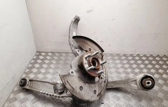Jaguar F-Pace Front wheel hub HK833K185BC