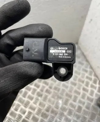 Chrysler Voyager Air pressure sensor 0281002514