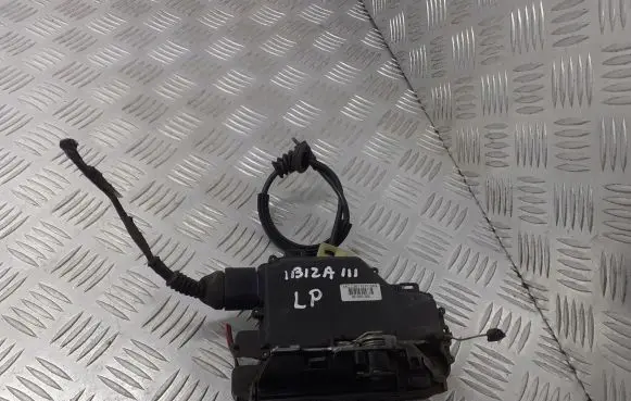 Seat Ibiza III (6L) Front door lock 991990-300
