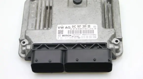 Audi A1 Engine control unit/module 04C907309BB