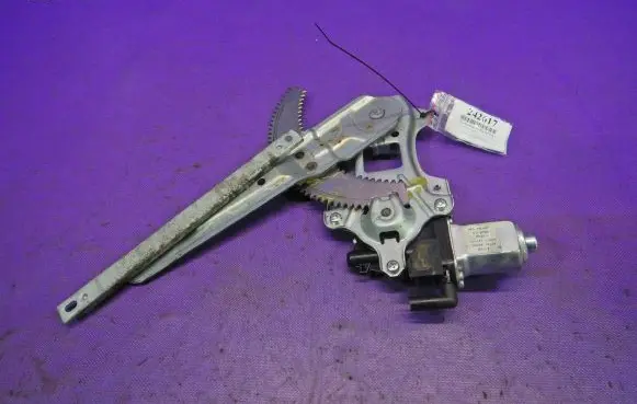 Nissan Tiida C11 Rear door window regulator with motor 82731AX00A
