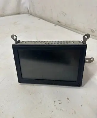 Mitsubishi Grandis Screen/display/small screen 8750A039