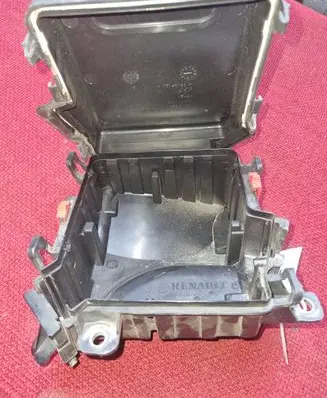 Renault Scenic III - Grand scenic III Fuse box cover 284B10002R