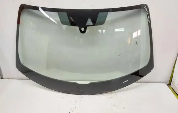 Porsche Taycan 9J1 Front windscreen/windshield window PORTAYSZY03897027