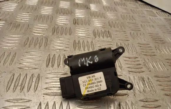 Volkswagen Golf VI Air flap motor/actuator 3C1907511F