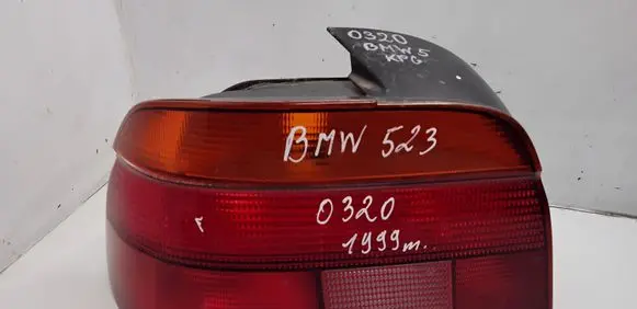 BMW 5 E39 Rear/tail lights 8358031