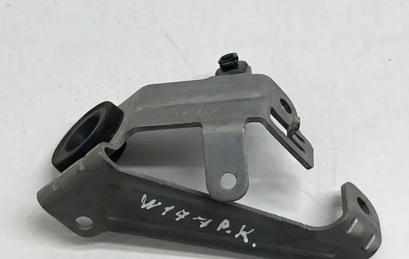 Mercedes-Benz A W177 Air filter cleaner box bracket assembly A6080900300 201214G
