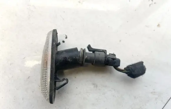 Opel Astra G Front fender indicator light