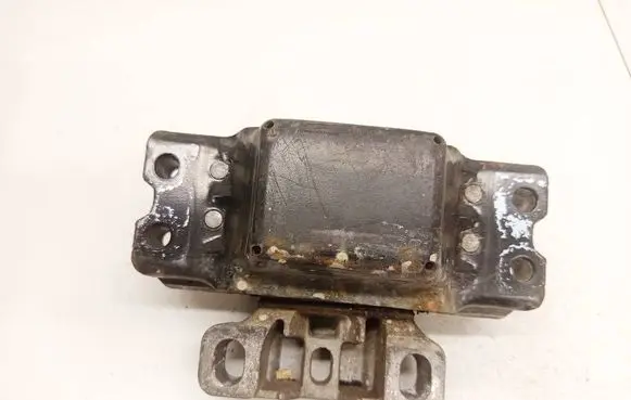 Volkswagen Golf VI Engine mount bracket 1K0199555