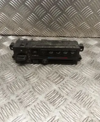 Nissan Primera Climate control unit