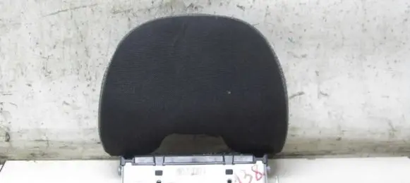 Volvo XC60 Rear seat headrest 1357591