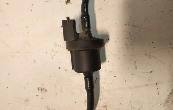 Volvo V50 Fuel tank valve 0280142412