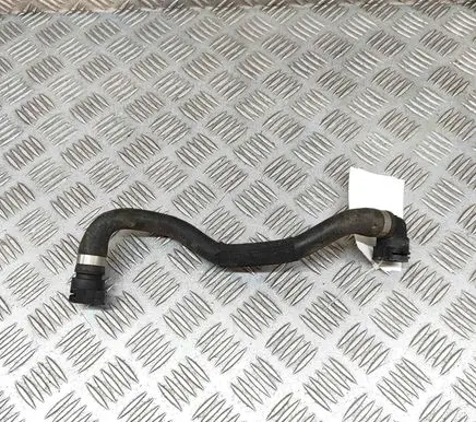 BMW 4 F32 F33 Engine coolant pipe/hose 8573187