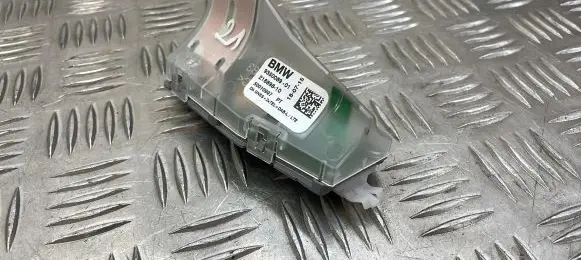BMW 2 F22 F23 Aerial GPS antenna 935008901 9350089