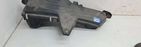 BMW 3 F30 F35 F31 Air filter box 10737810