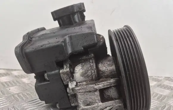 Power steering pump