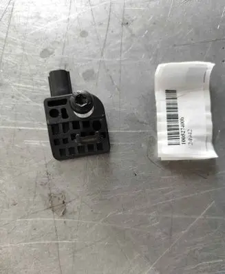 Tesla Model S Airbag deployment crash/impact sensor 100527400B