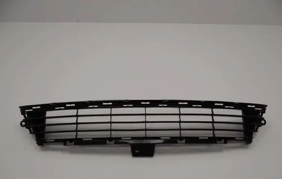 Toyota Auris E180 Front bumper lower grill 5311202670 5311202680