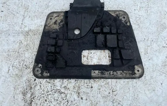 BMW X3 E83 Engine splash shield/under tray 51164310 3414646