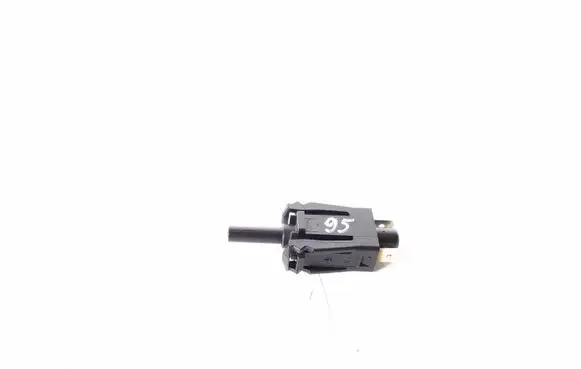 Mercedes-Benz E W212 Brake pedal sensor switch A0015458714