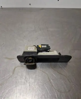 Mercedes-Benz ML W166 Tailgate handle with camera A1667500693 1403141 150090003