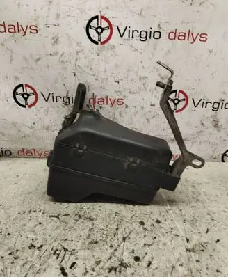 Toyota Avensis T250 Fuse box set