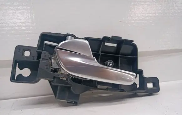 Ford Mondeo Mk III Rear door interior handle 6M21U22601 7S71A22601